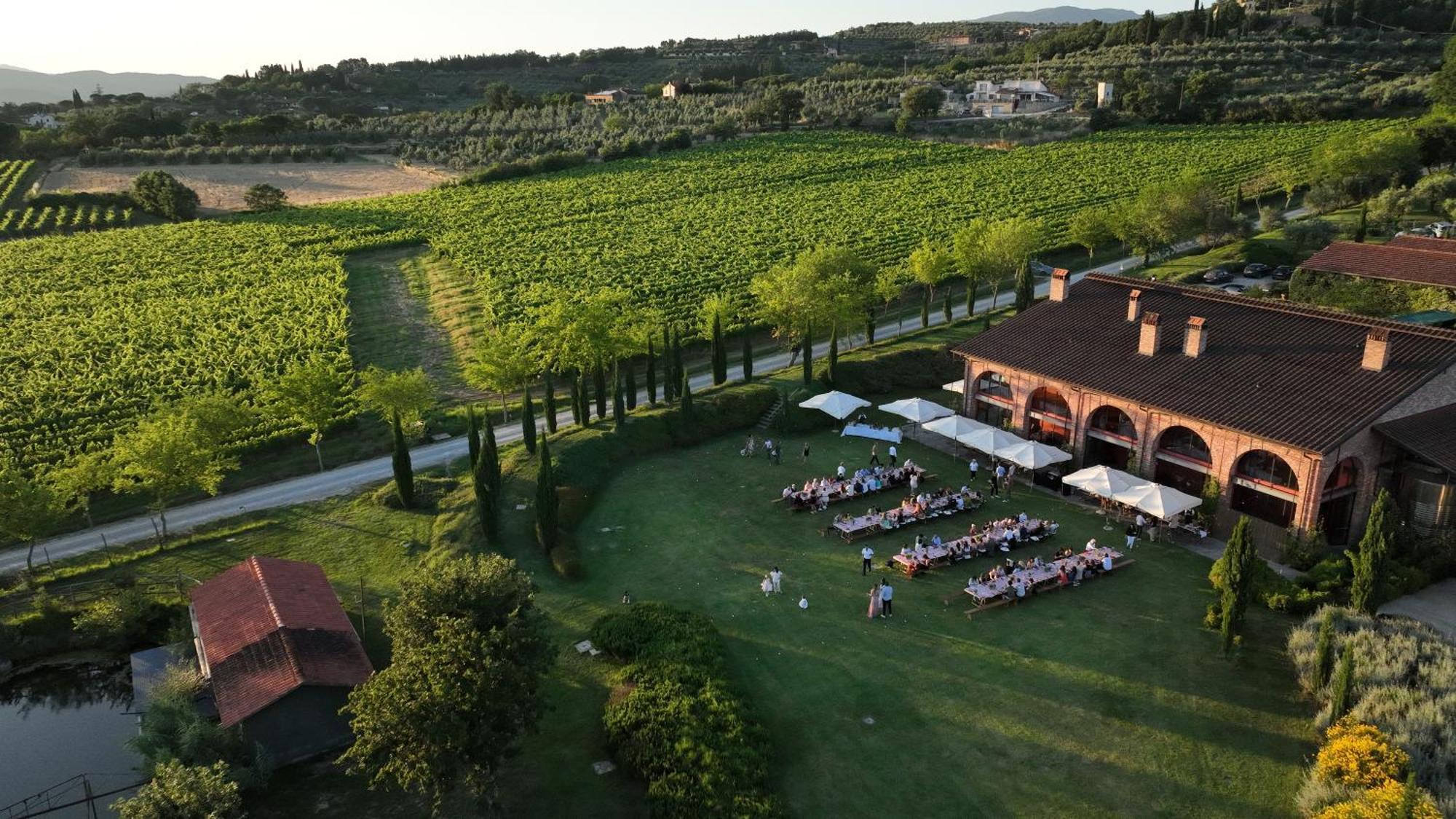 Il Palazzo - Agriturismo, Winery Arezzo Exterior photo