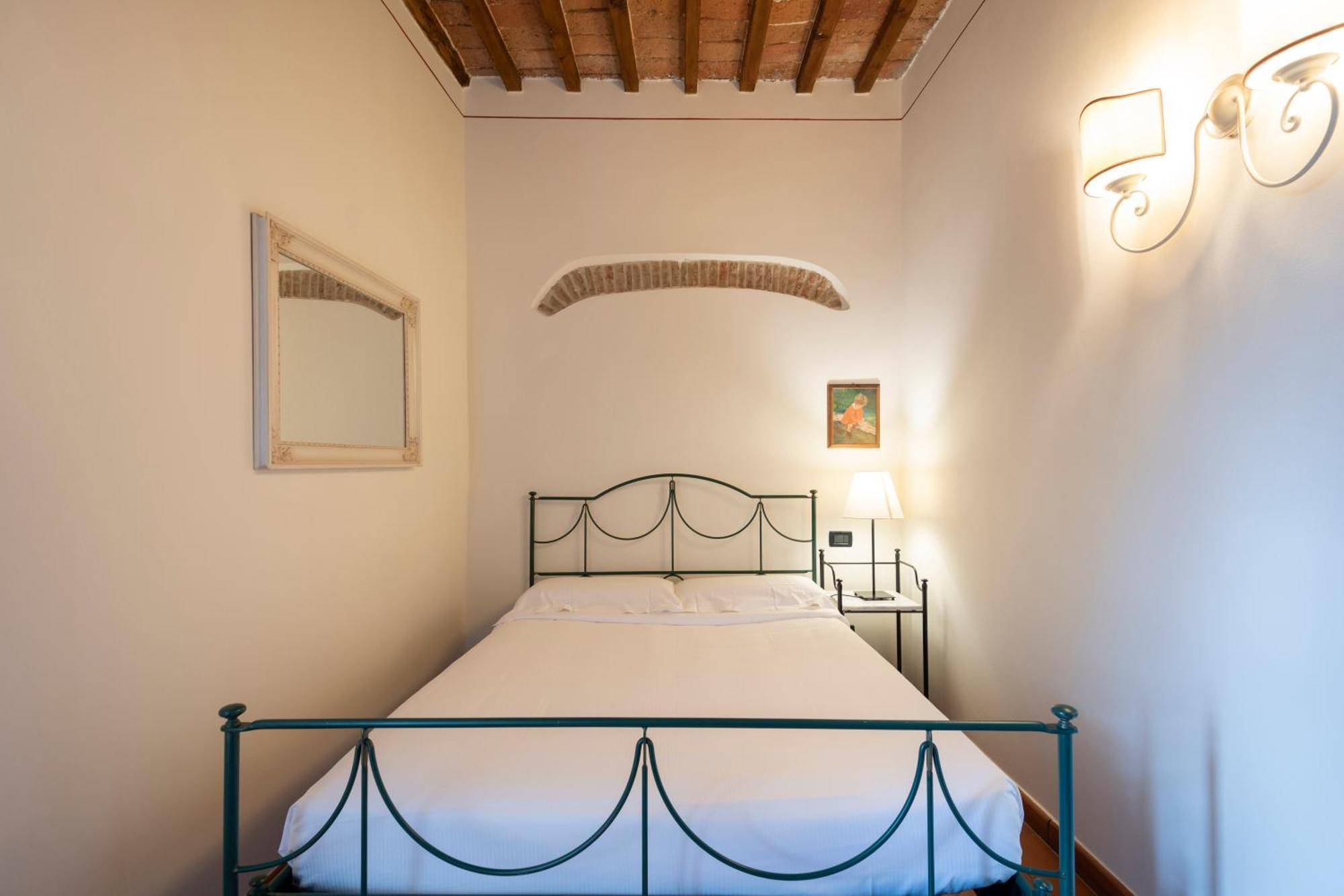 Il Palazzo - Agriturismo, Winery Arezzo Room photo